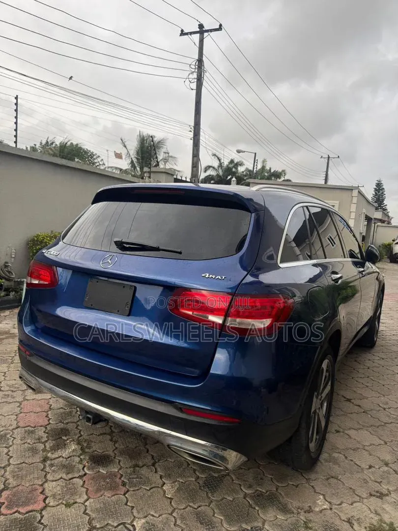 Mercedes-Benz GLC-Class 2016 Blue