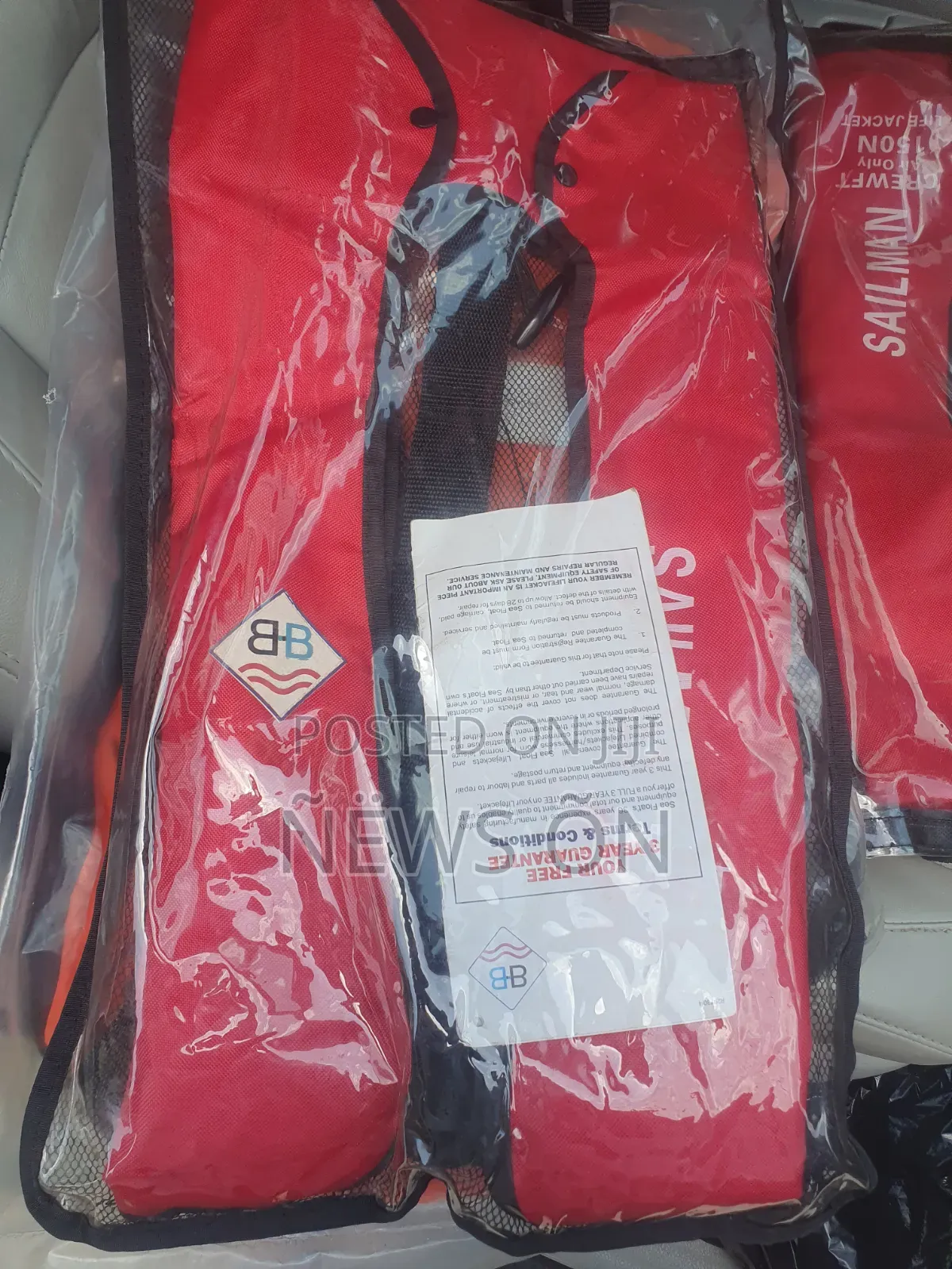 Crew Save Automatic Life Jacket.