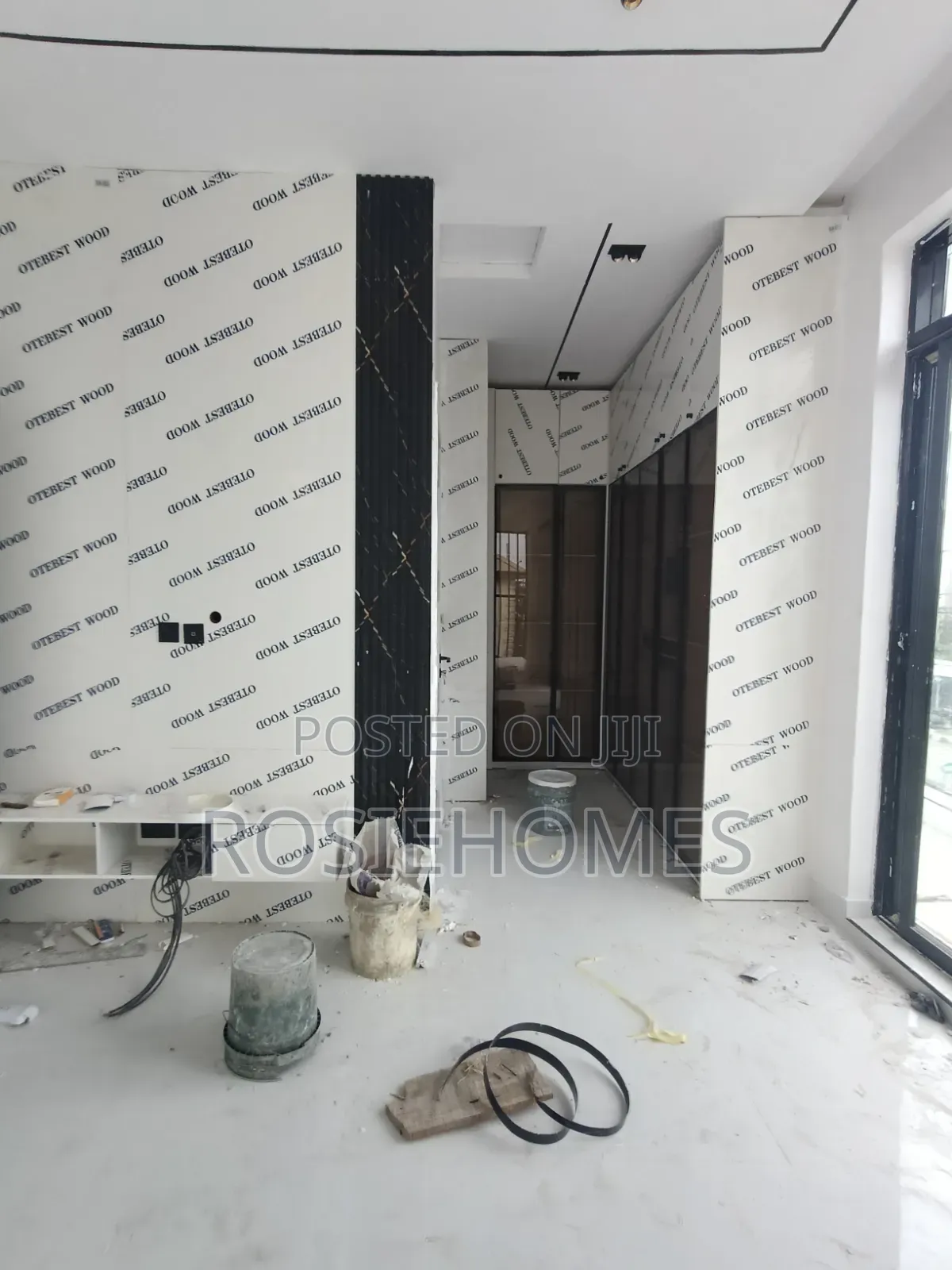 5bdrm Duplex in Diamond Estate, Sangotedo for sale
