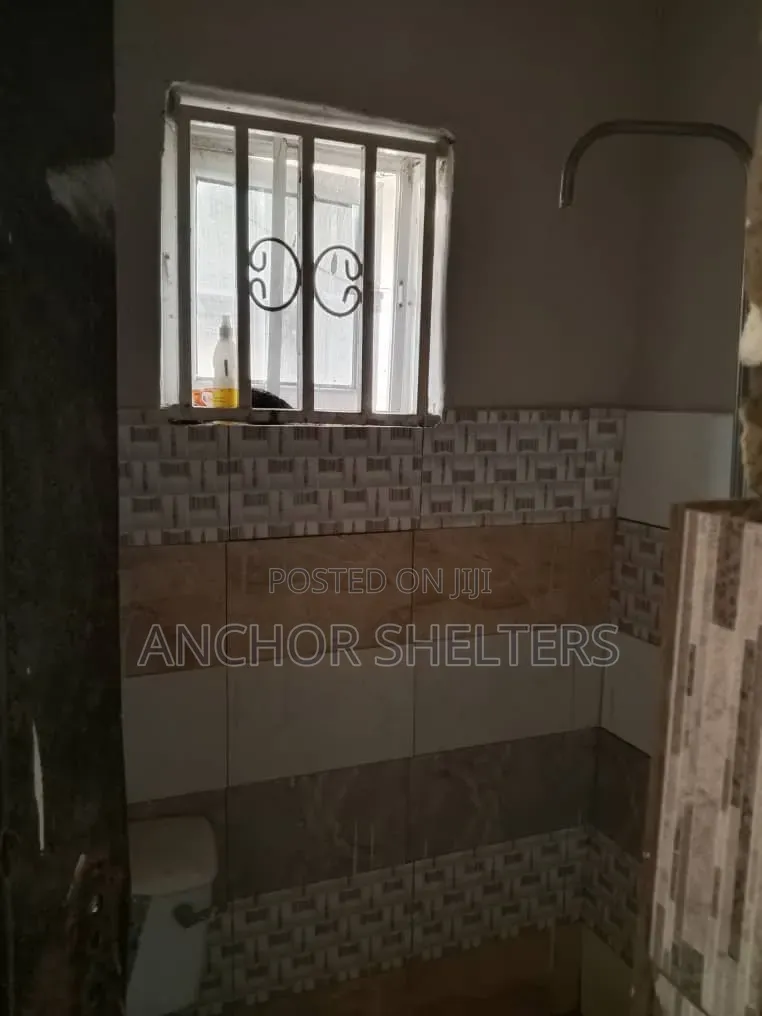 2bdrm Bungalow in 1000 Unit Pegi Kuje for rent