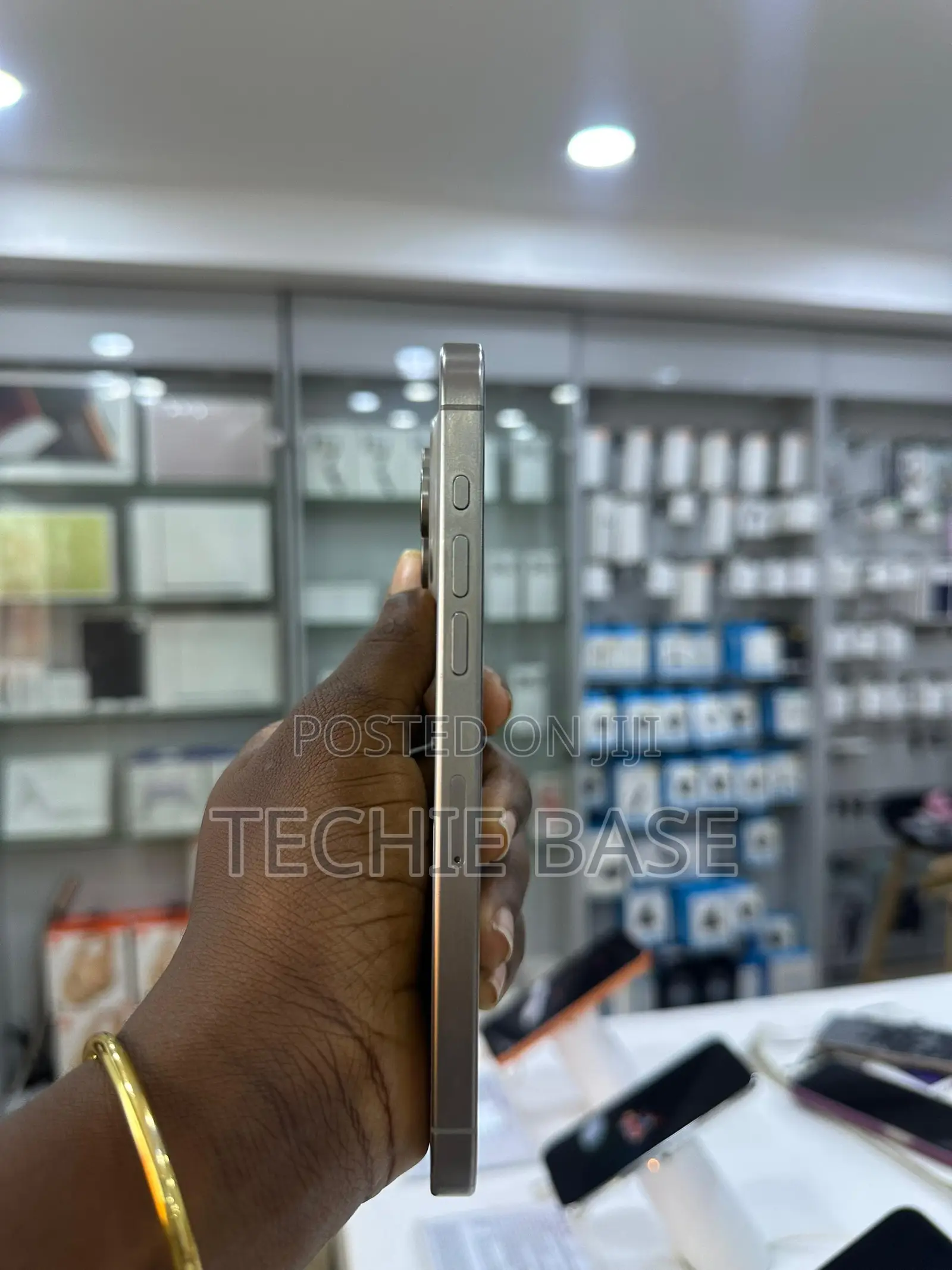 Apple iPhone 15 Pro Max 256 GB Gray