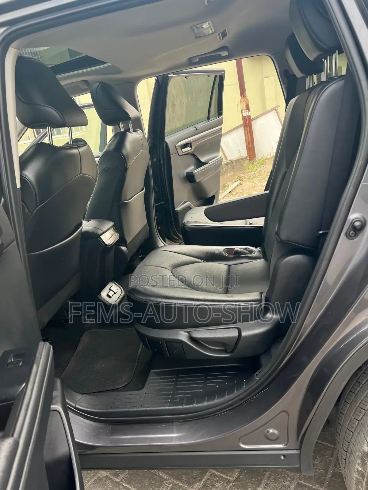 Toyota Highlander Limited 2021 Gray