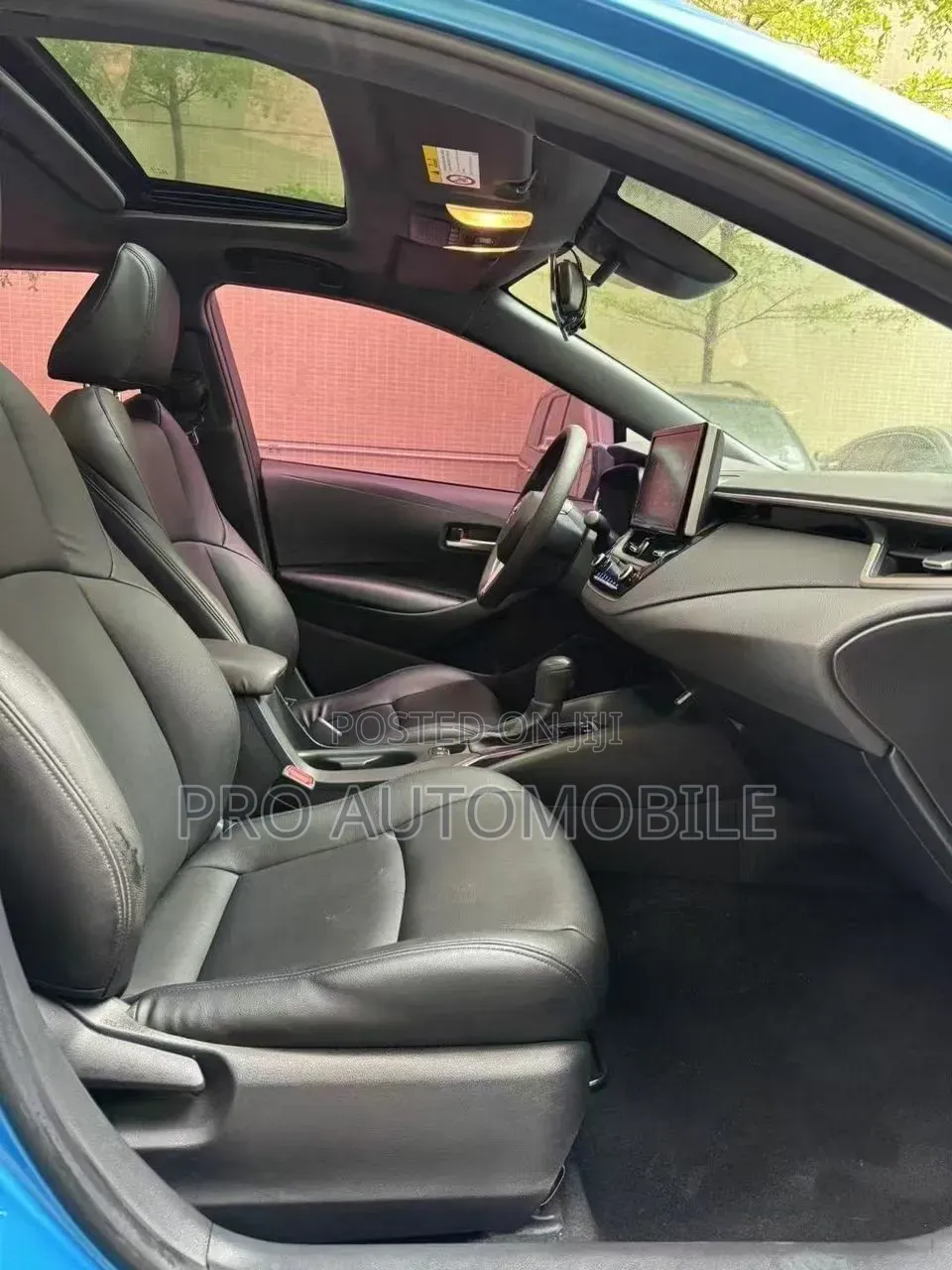 Toyota Corolla XSE 2020 Blue