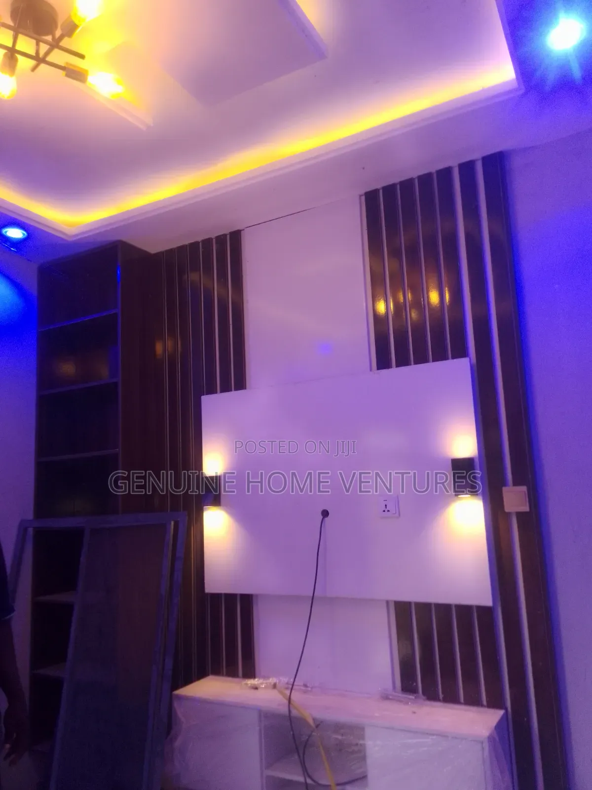 5bdrm Duplex in Agric for rent