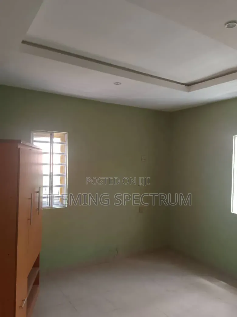 2bdrm Block of Flats in Benin City for rent