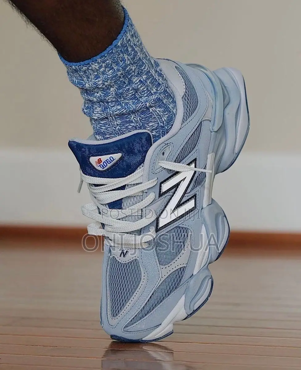 New Balance Big Boys and Girl Sneakers