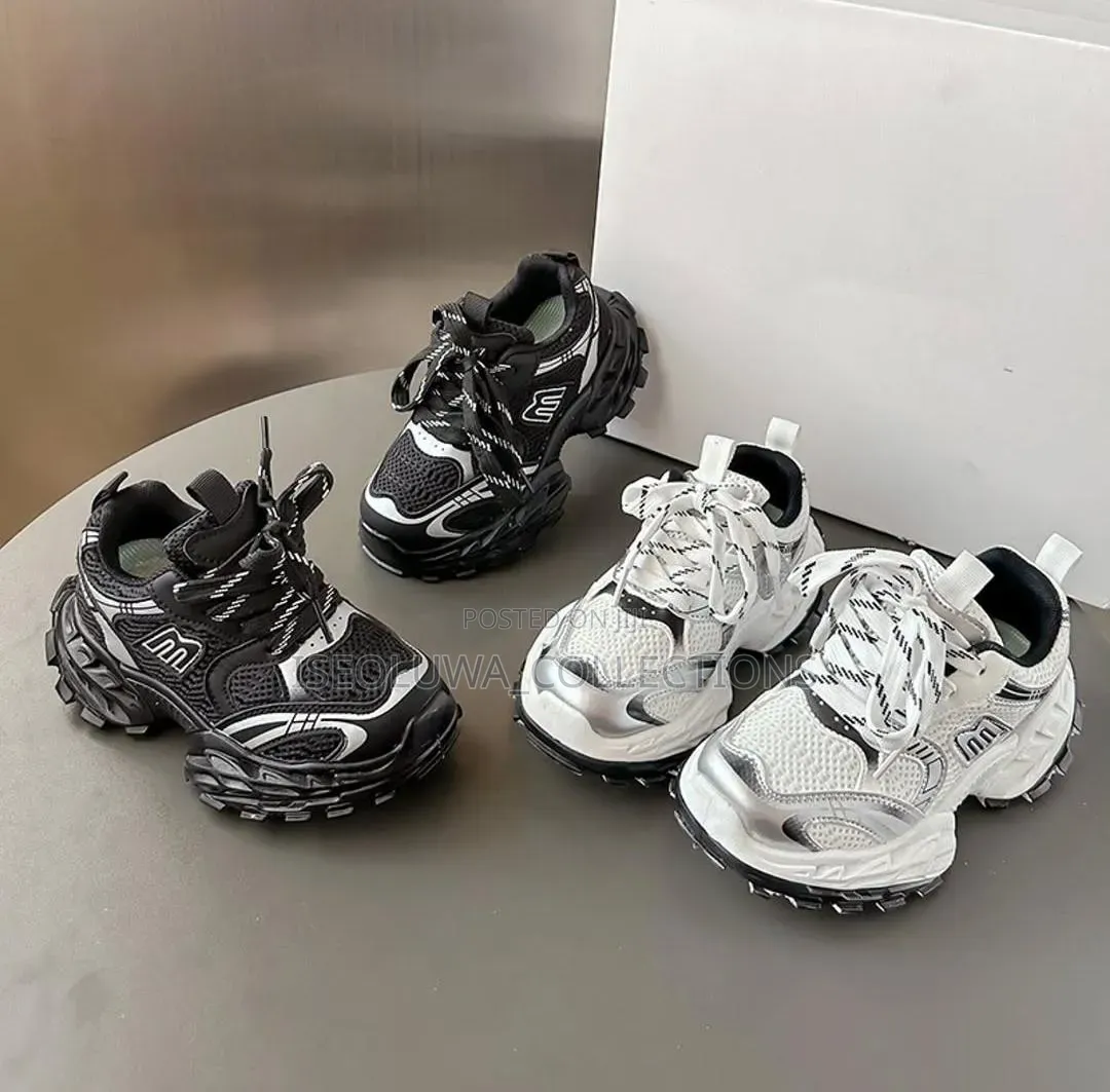 Durable Kids Thick-Sole Adventure Sneakers 32_37