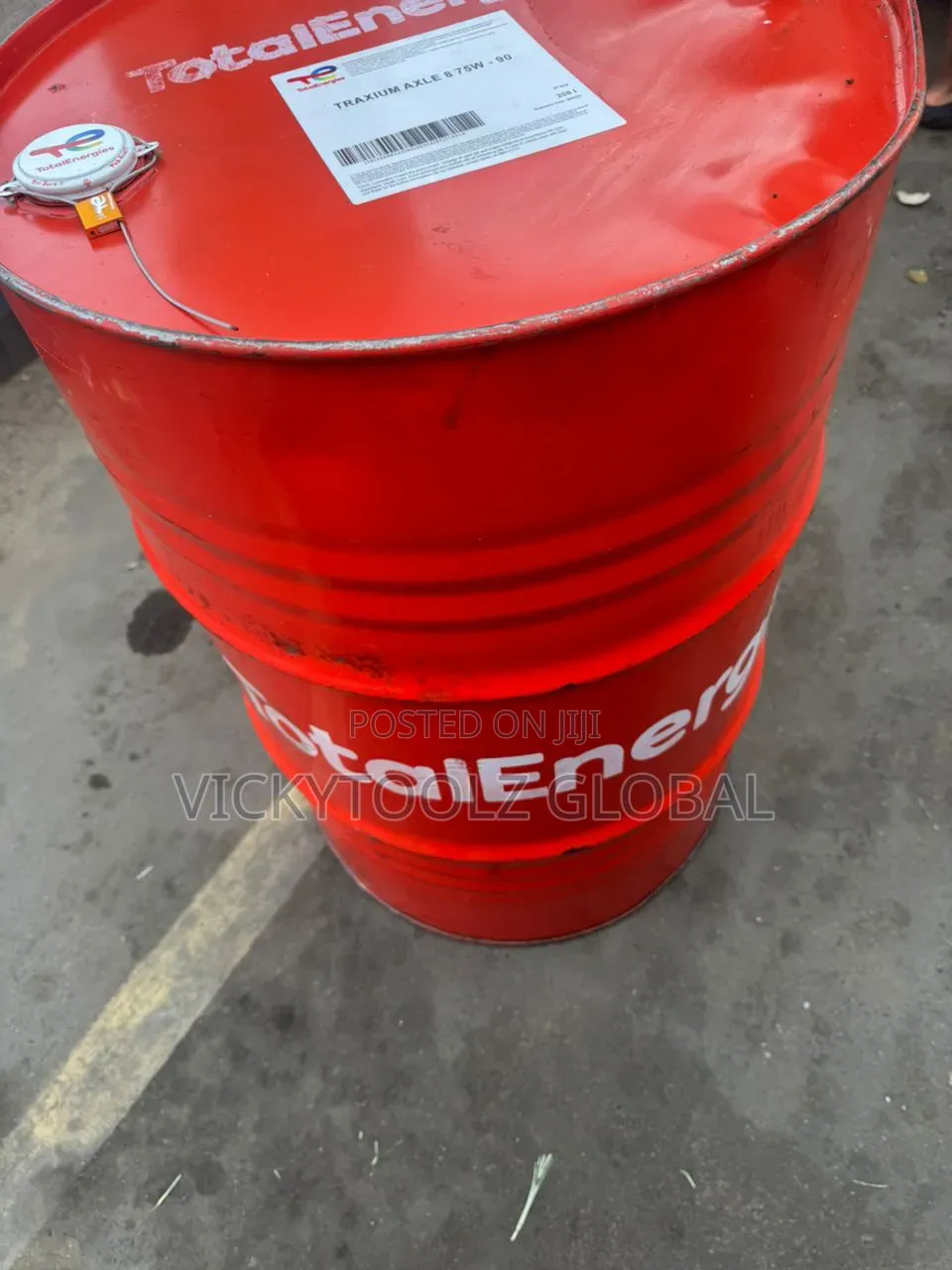 Totalenergies Traxium Axle 8 75w-90 Ep Gear Oil Drum