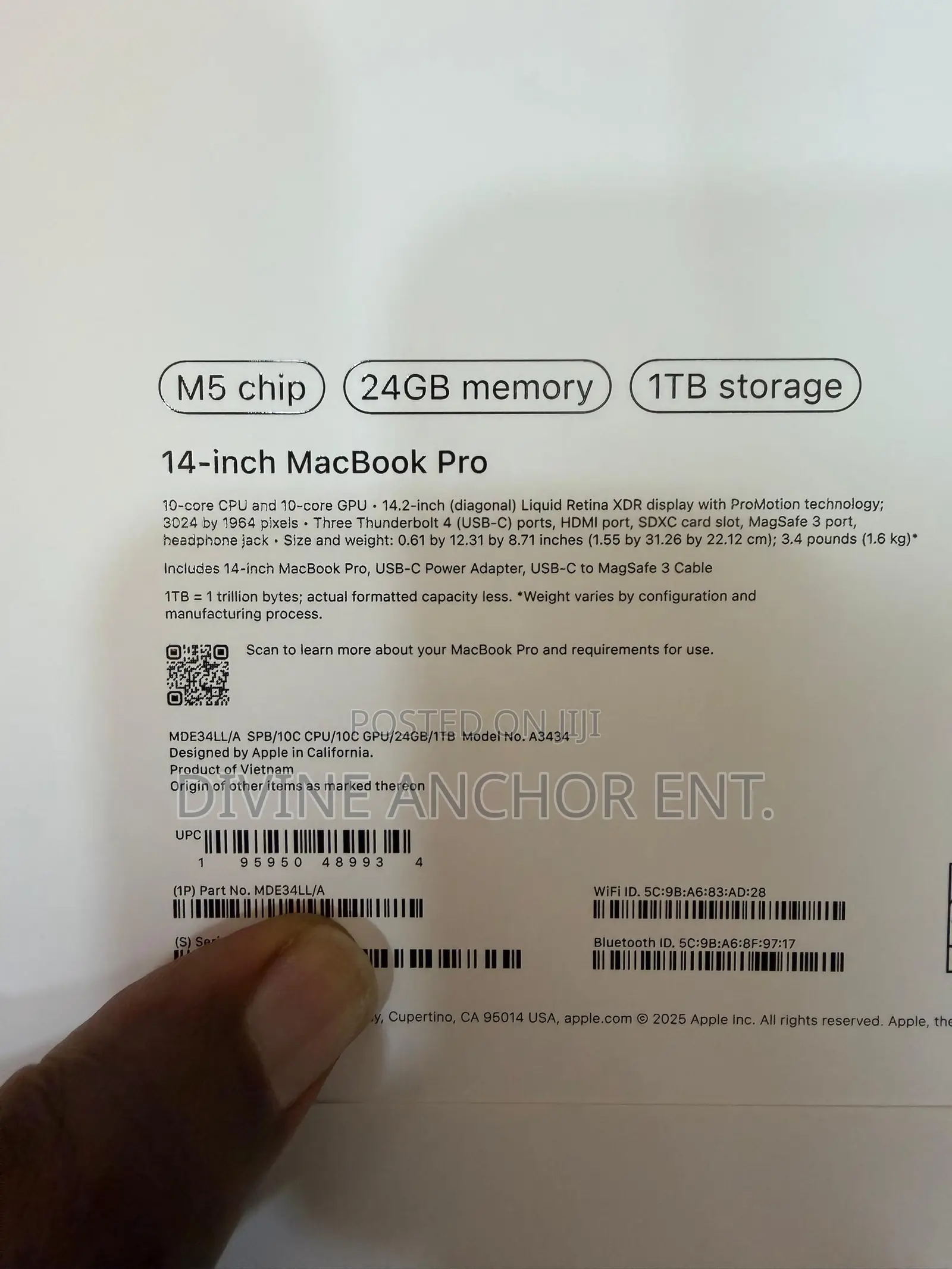 New Laptop Apple MacBook Pro 2025 M5 24GB Apple M5 SSD 1T