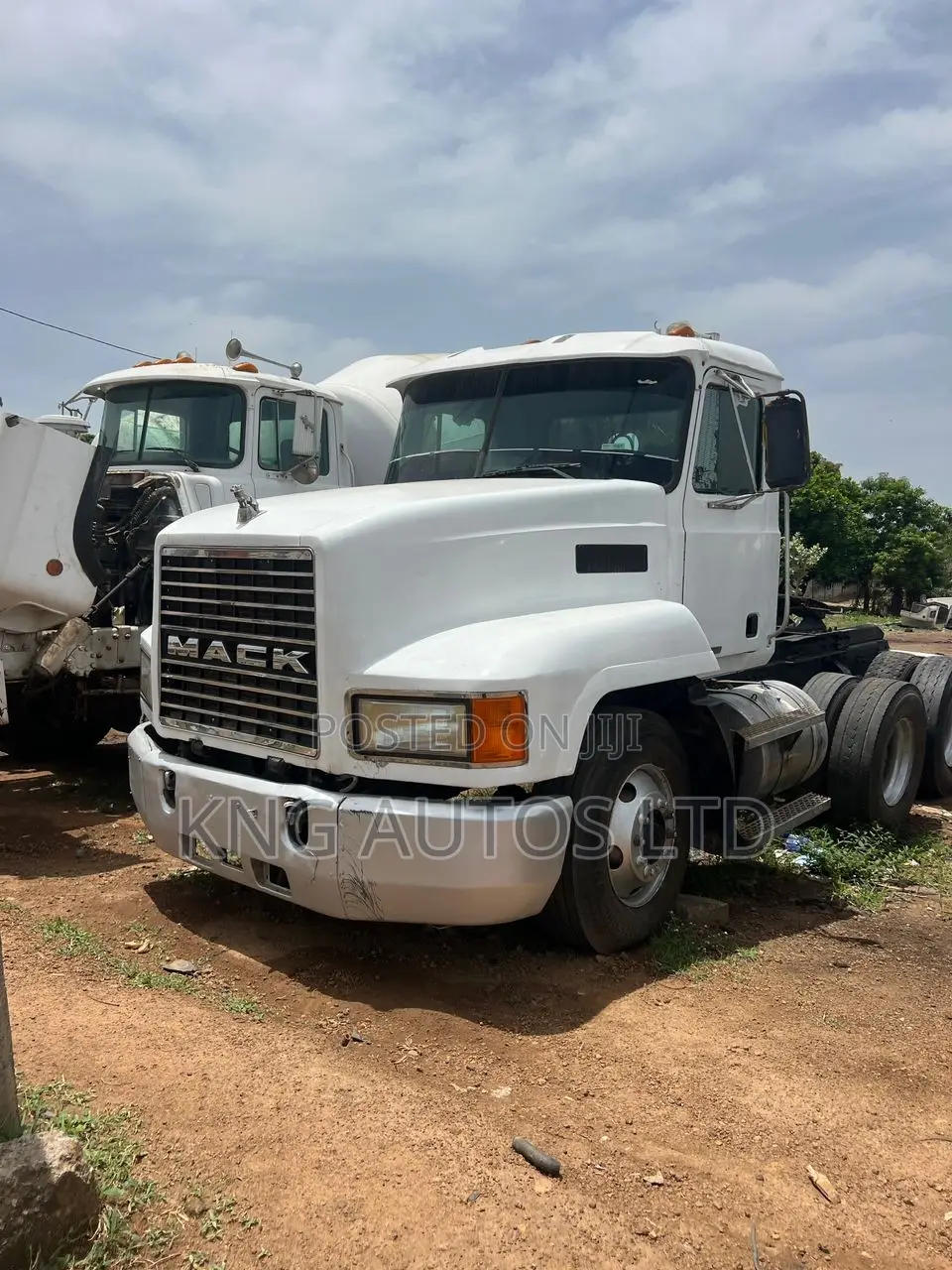 Mack Ch Head