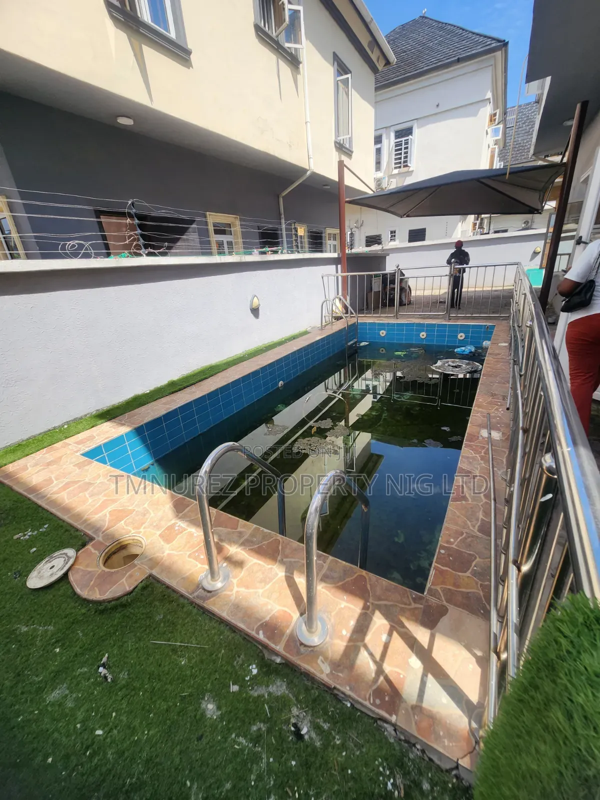 5bdrm Duplex in Chevron for rent