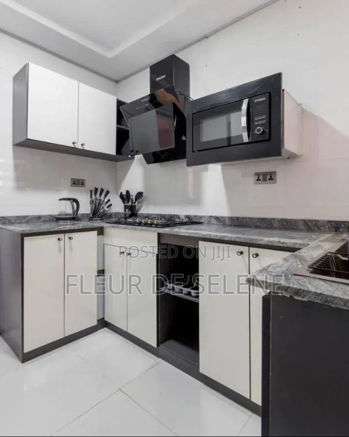 Luxurious 3 Bedroom Airbnb