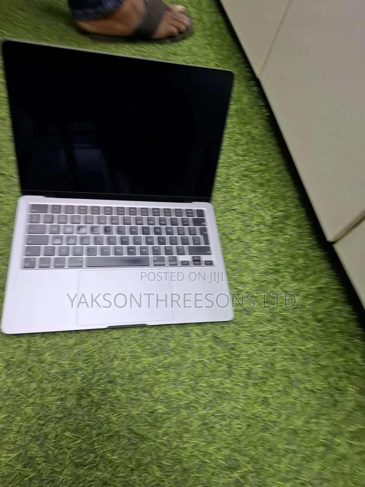 Laptop Apple MacBook Air 2022 M2 16GB Apple M2 SSD 512GB