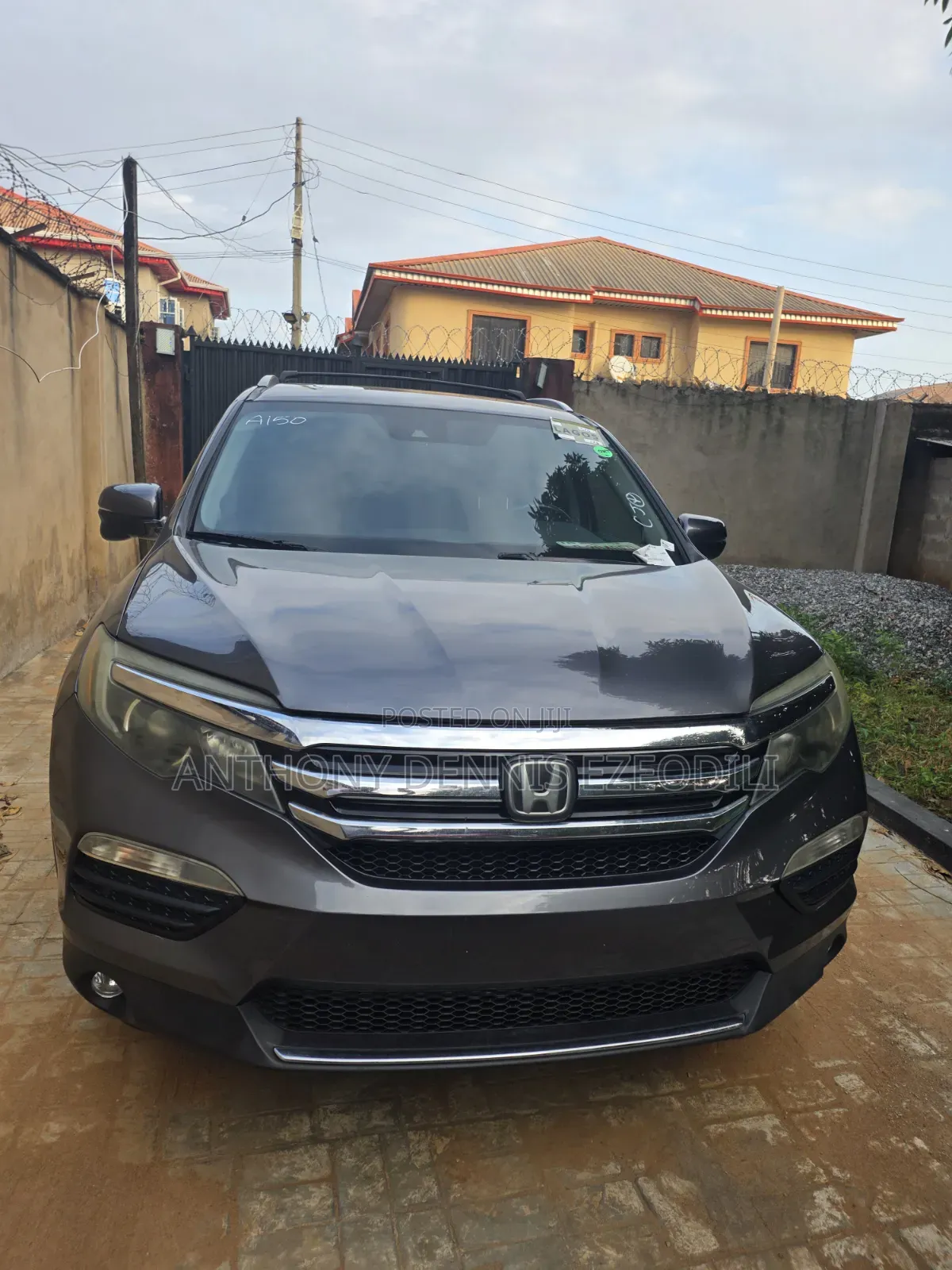 Honda Pilot Touring AWD 2018 Gray