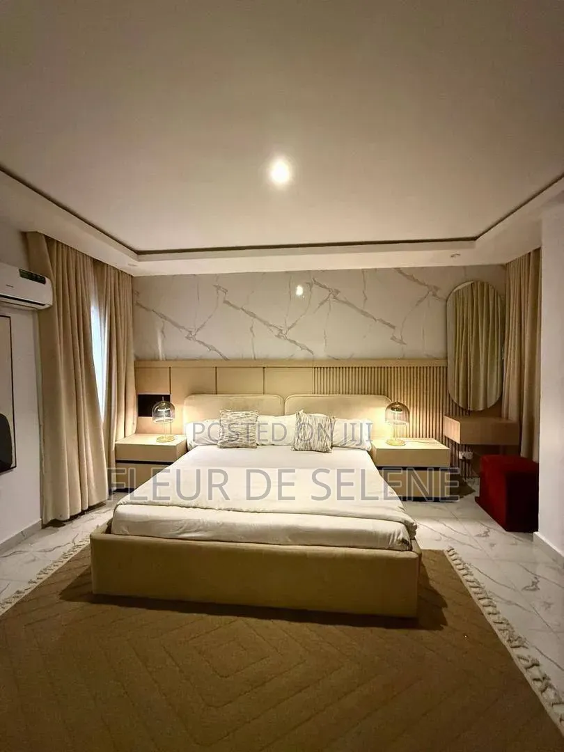 3 Bedroom Apartment Airbnb