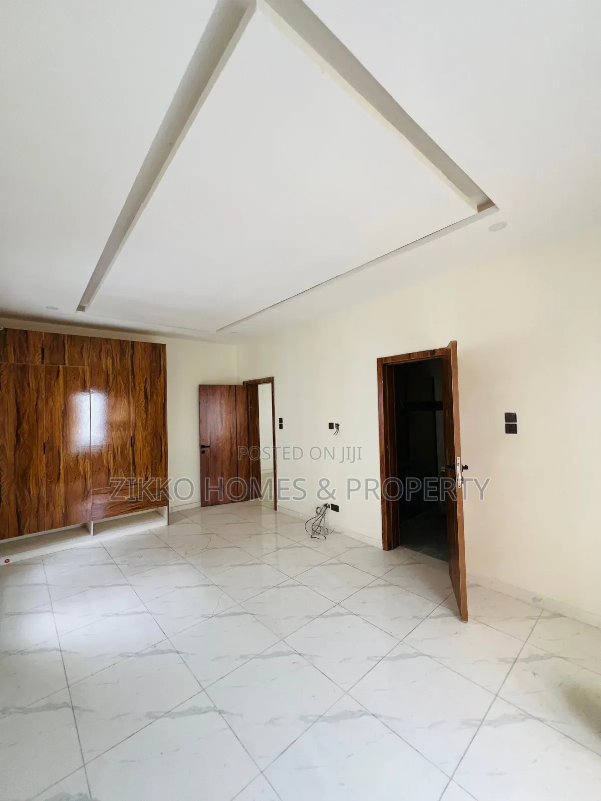 3bdrm Townhouse/Terrace in Sangotedo, Abraham Adesanya Estate for sale