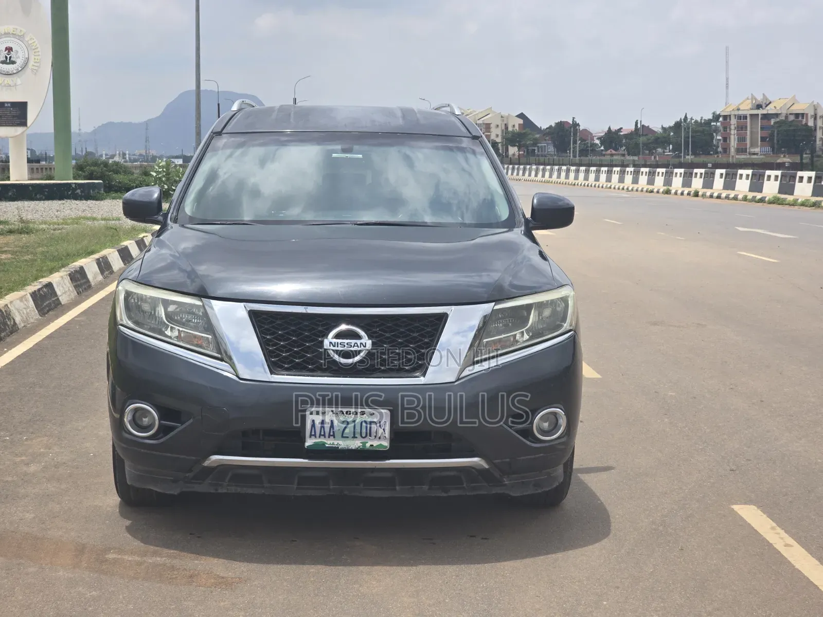 Nissan Pathfinder 2014 Gray