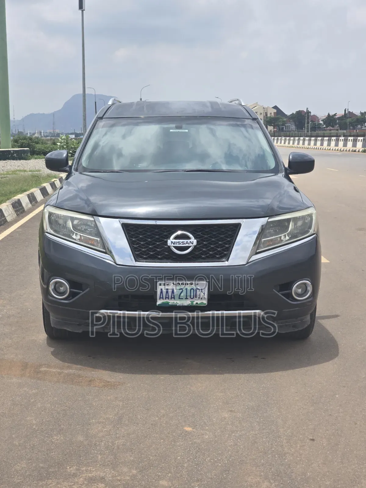 Nissan Pathfinder 2014 Gray