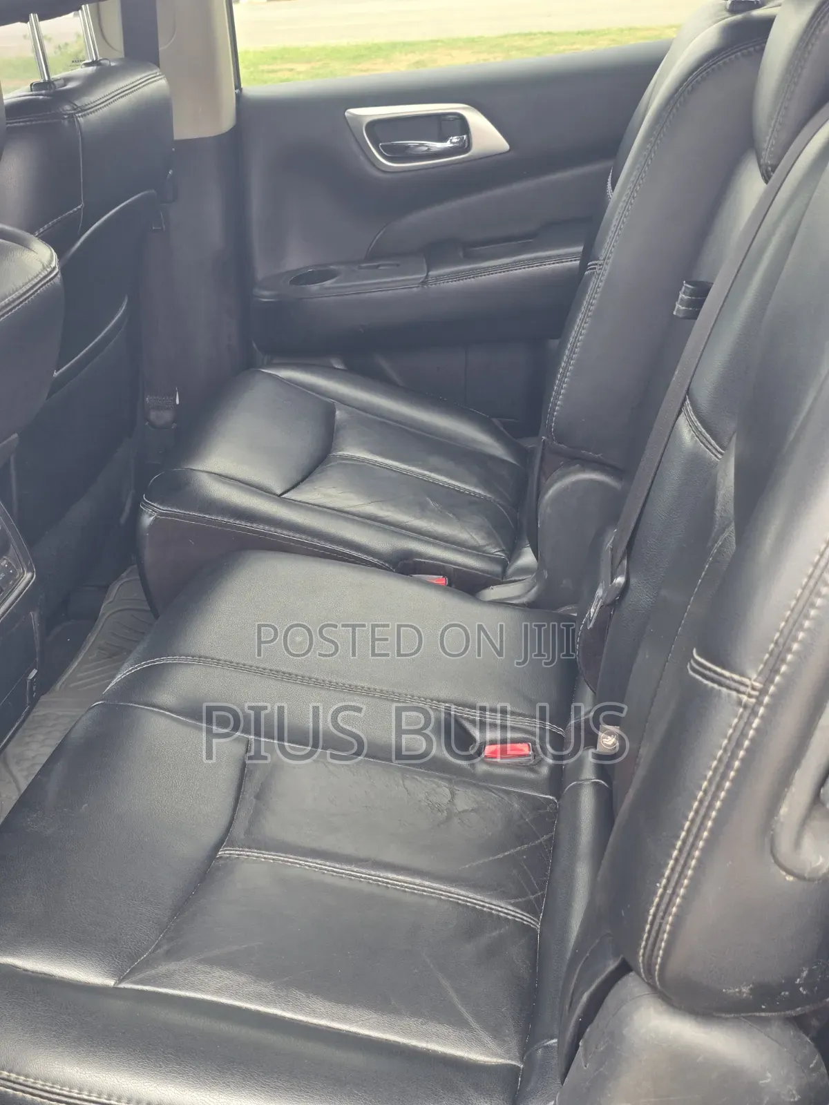 Nissan Pathfinder 2015 Gray