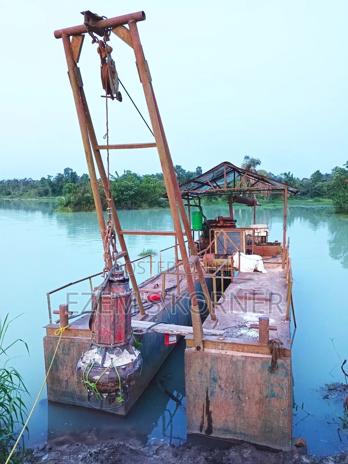 Automatic Dredger With Toyo Pump System.