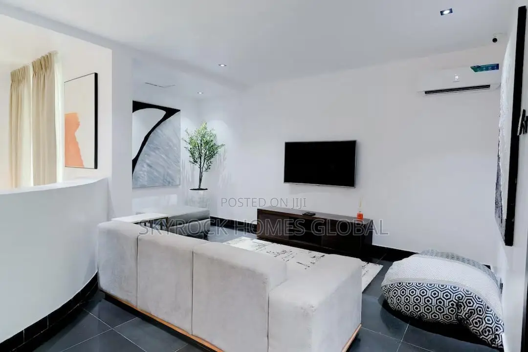 Furnished 4bdrm Duplex in Ikate for sale