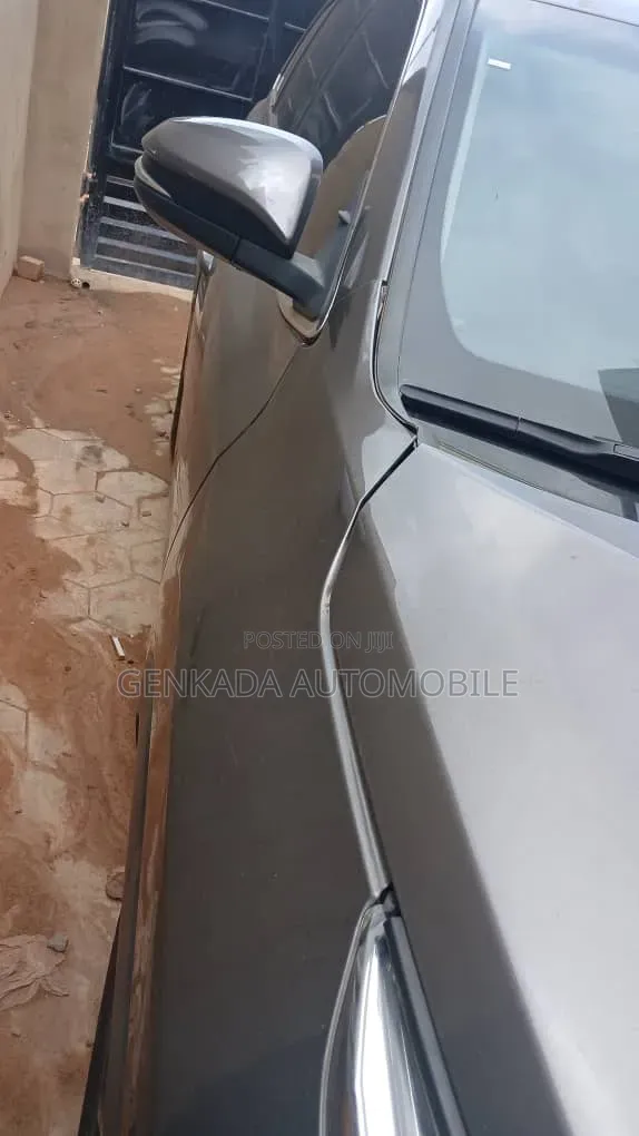 Toyota Highlander 2019 Gray