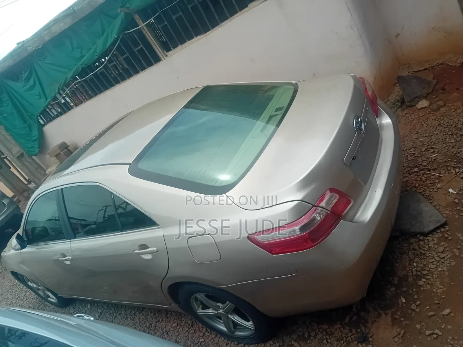Toyota Camry 2009 Gold