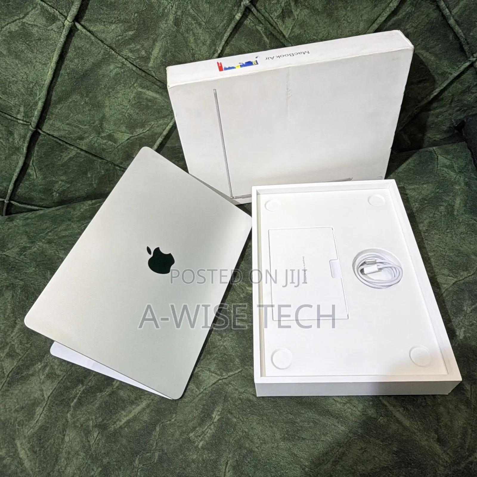 Laptop Apple MacBook Air 2025 M4 13-inch 16GB Apple M4 SSD 256GB