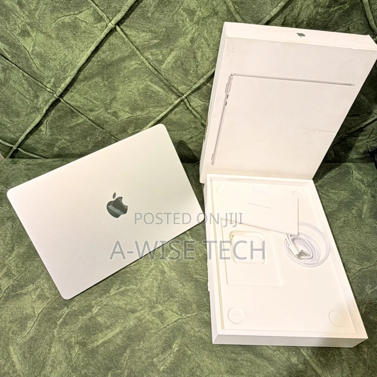 Laptop Apple MacBook Air 2025 M4 13-inch 16GB Apple M4 SSD 256GB