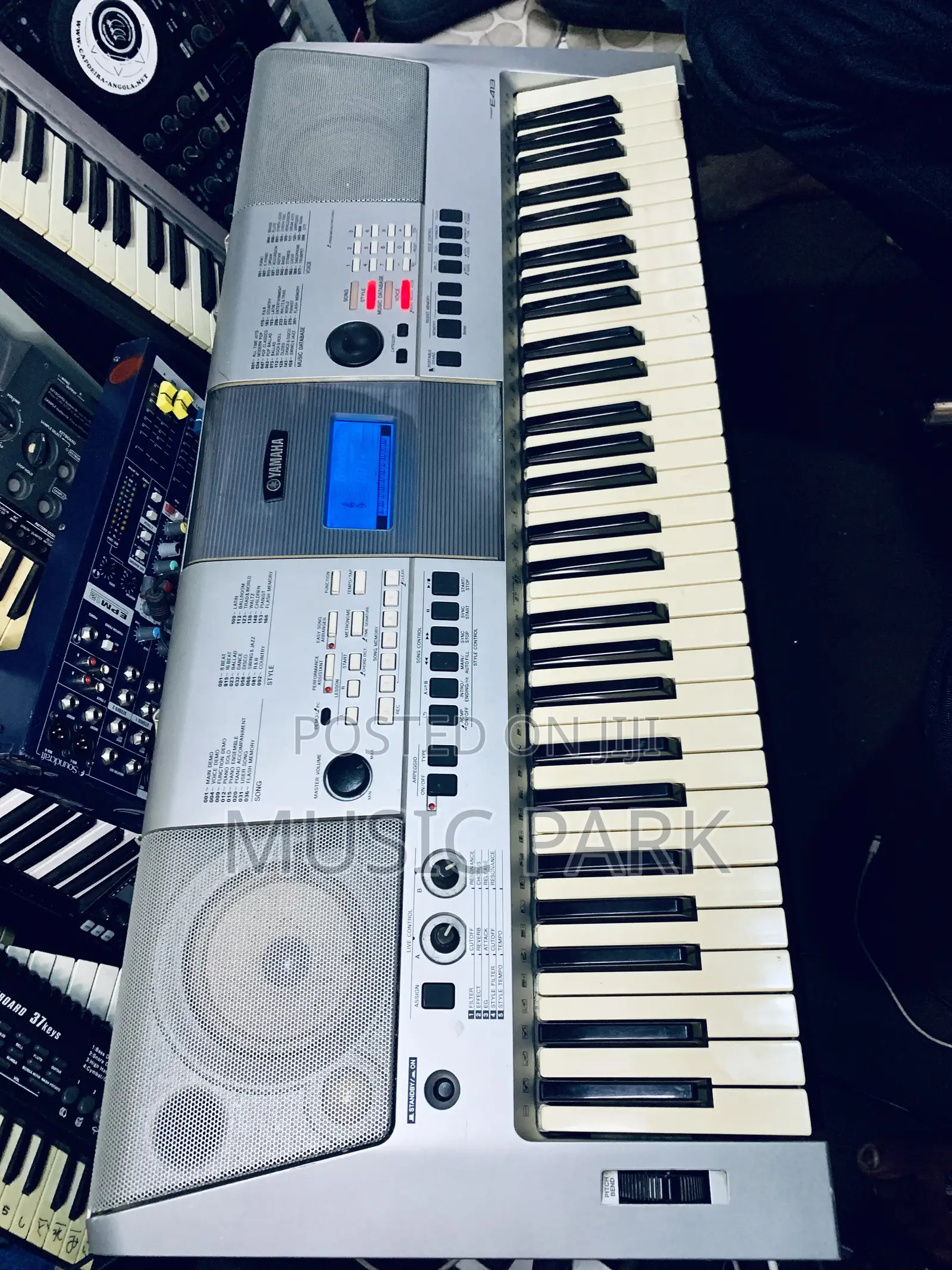 Yamaha PSR-E413keyboard 0 | Lagos | Uk-Used, Tested 100%