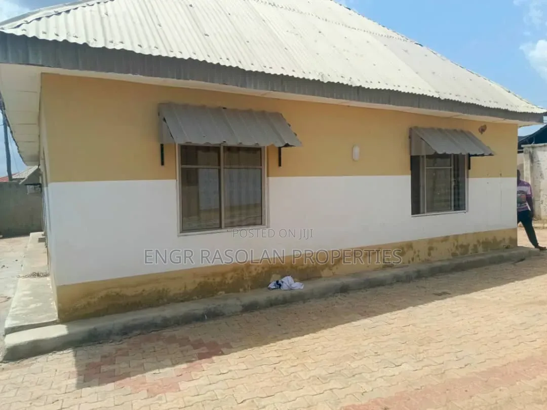 Furnished 2bdrm Block of Flats in Majasurawa, Ilorin South for sale