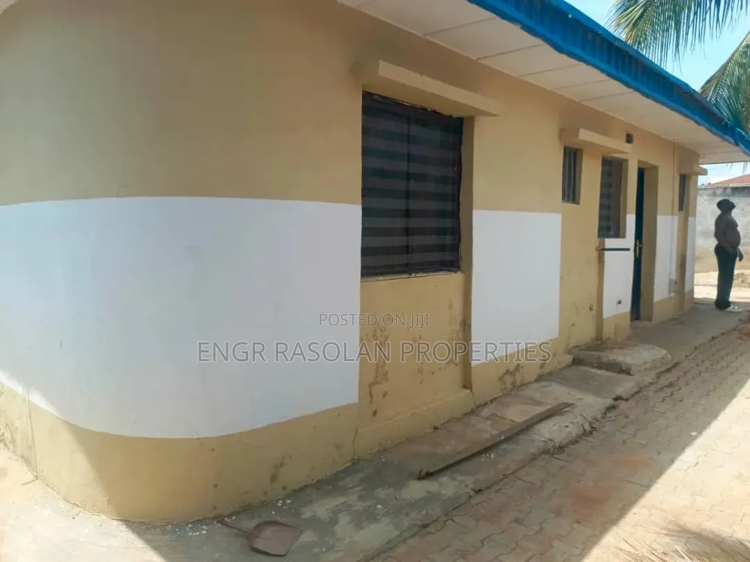 Furnished 2bdrm Block of Flats in Majasurawa, Ilorin South for sale