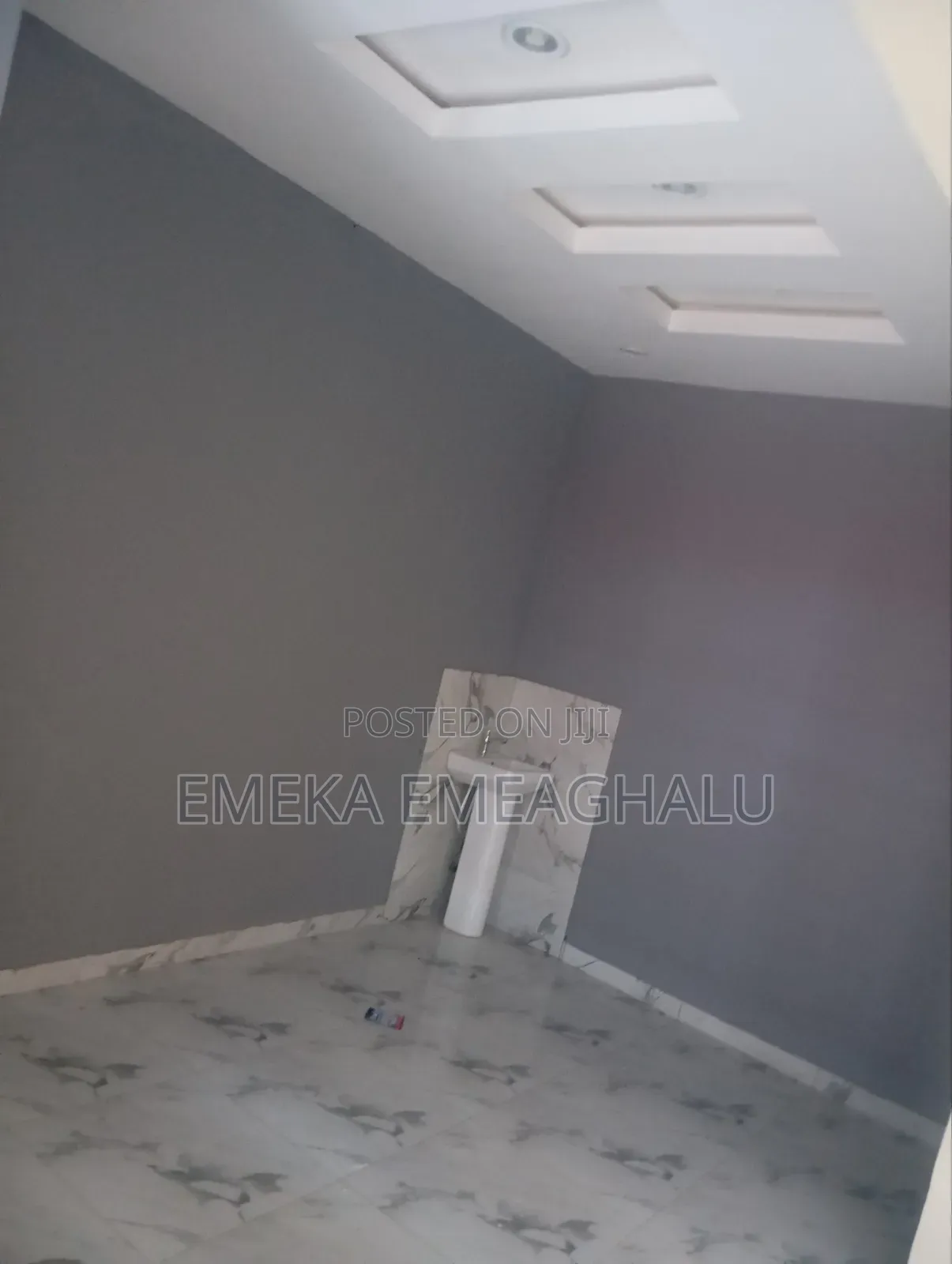3bdrm Bungalow in Heliu Estate, Enugu for rent