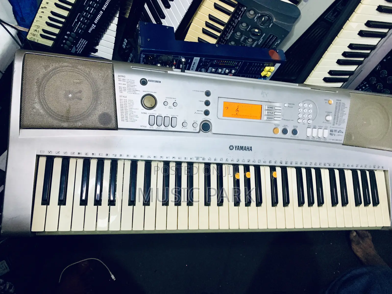 Yamaha PSR-E303 Keyboard | Lagos | Uk-Used, Tested 100%