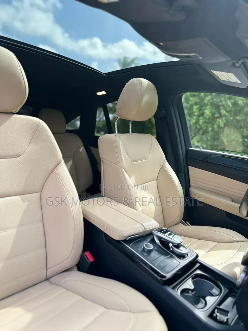 Mercedes-Benz GLE-Class AMG GLE 43 4MATIC 2017 White