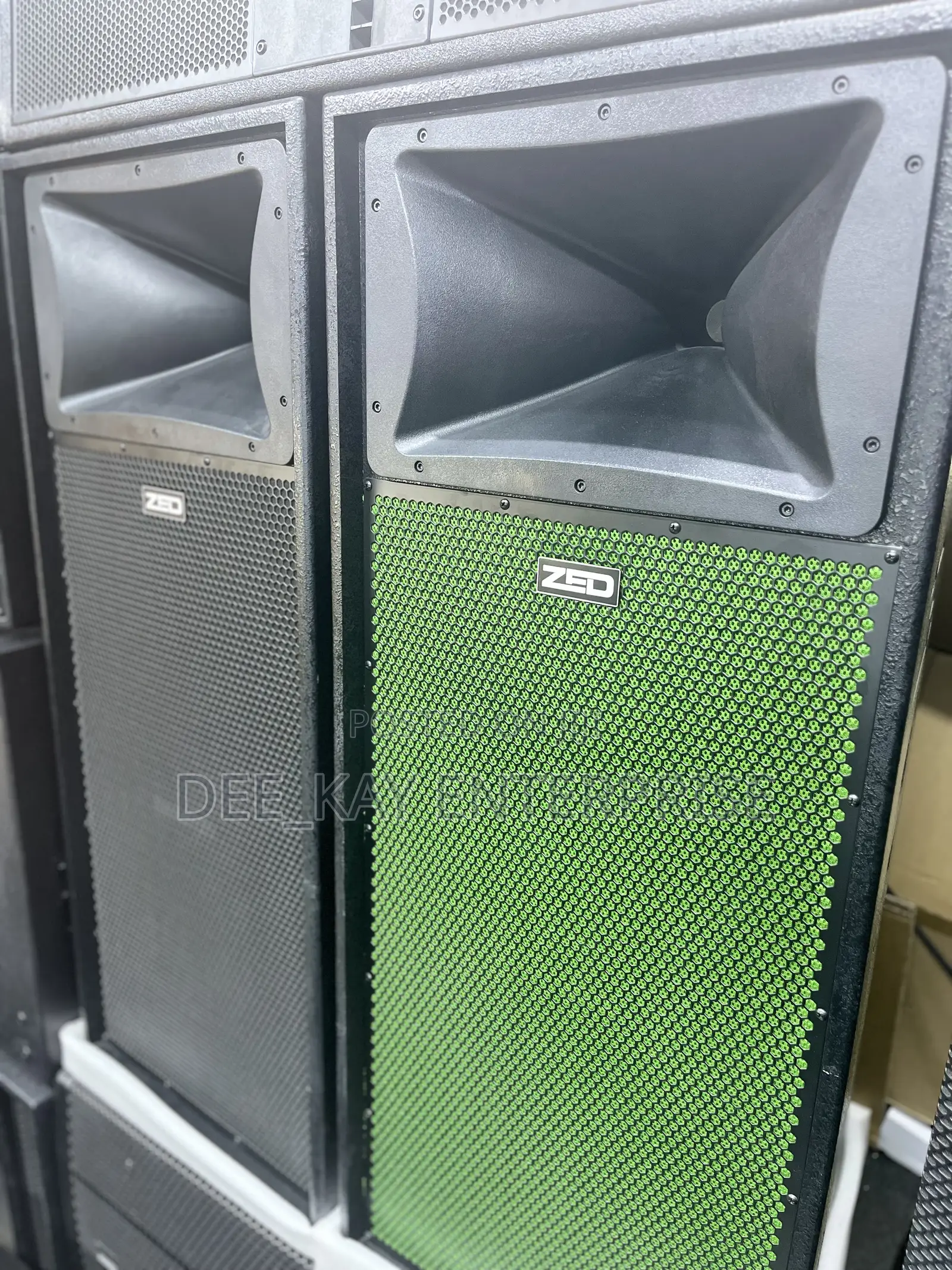 Zed Td825 Heavy Duty Full Range Speaker