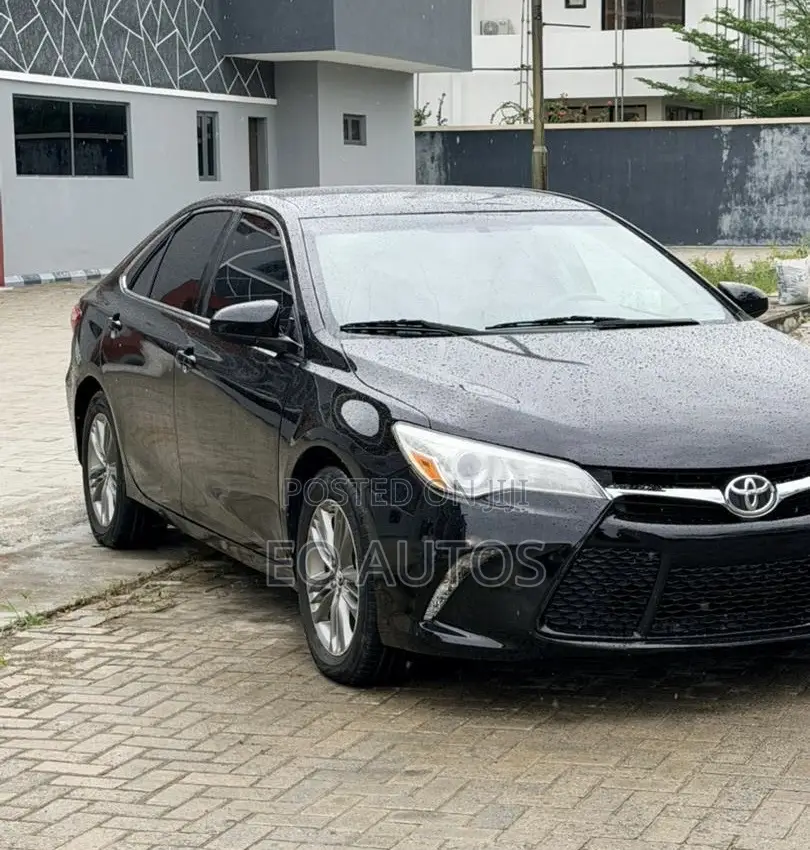 Toyota Camry SE 4dr Sedan (2.5L 4cyl 6A) 2015 Black