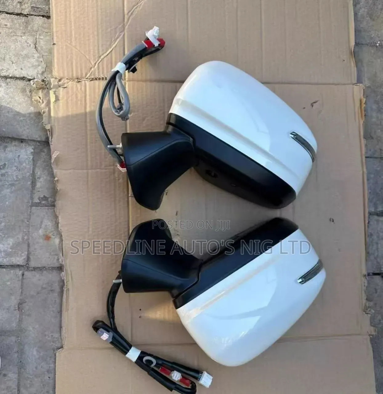 Complete Set of Side Mirrors Land Cruiser Lc300 2023/2025 Direct Model