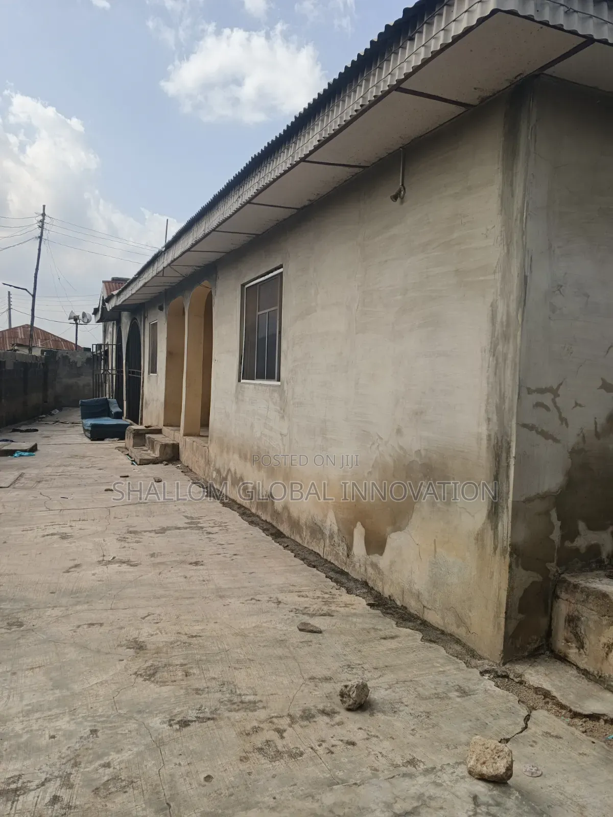 4bdrm Block of Flats in Aduloju, Ibadan for sale