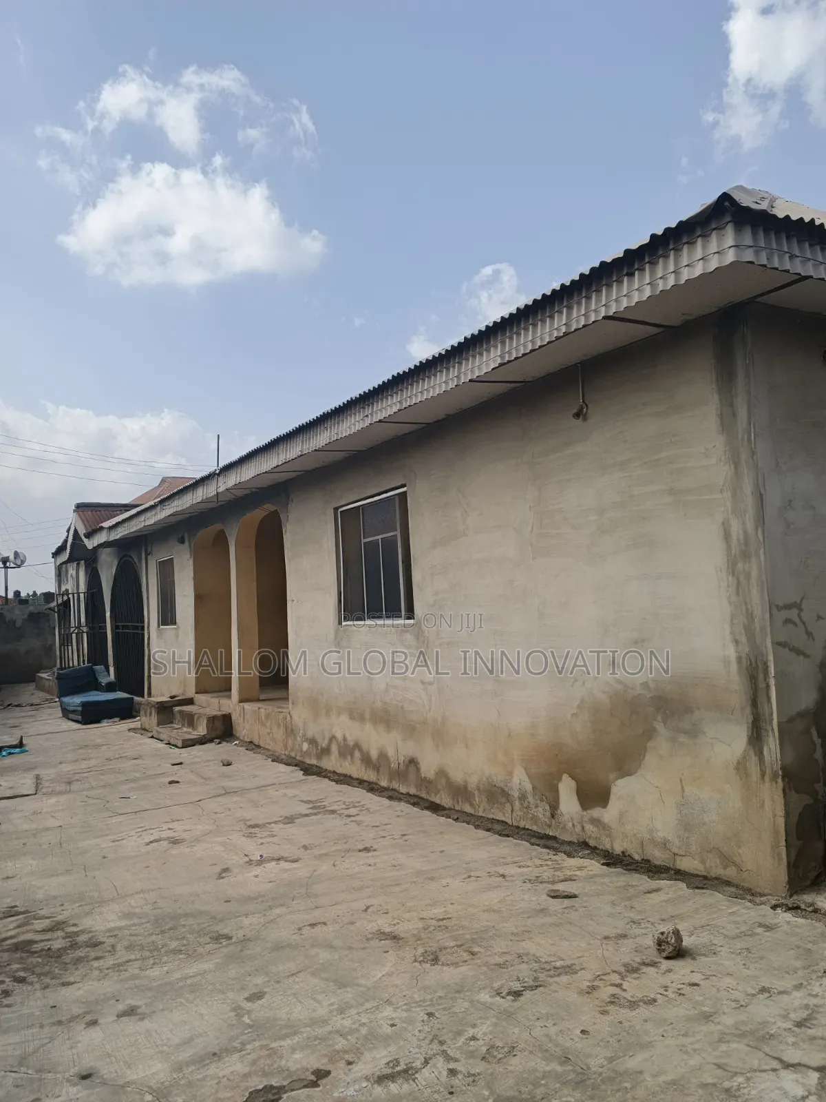 4bdrm Block of Flats in Aduloju, Ibadan for sale