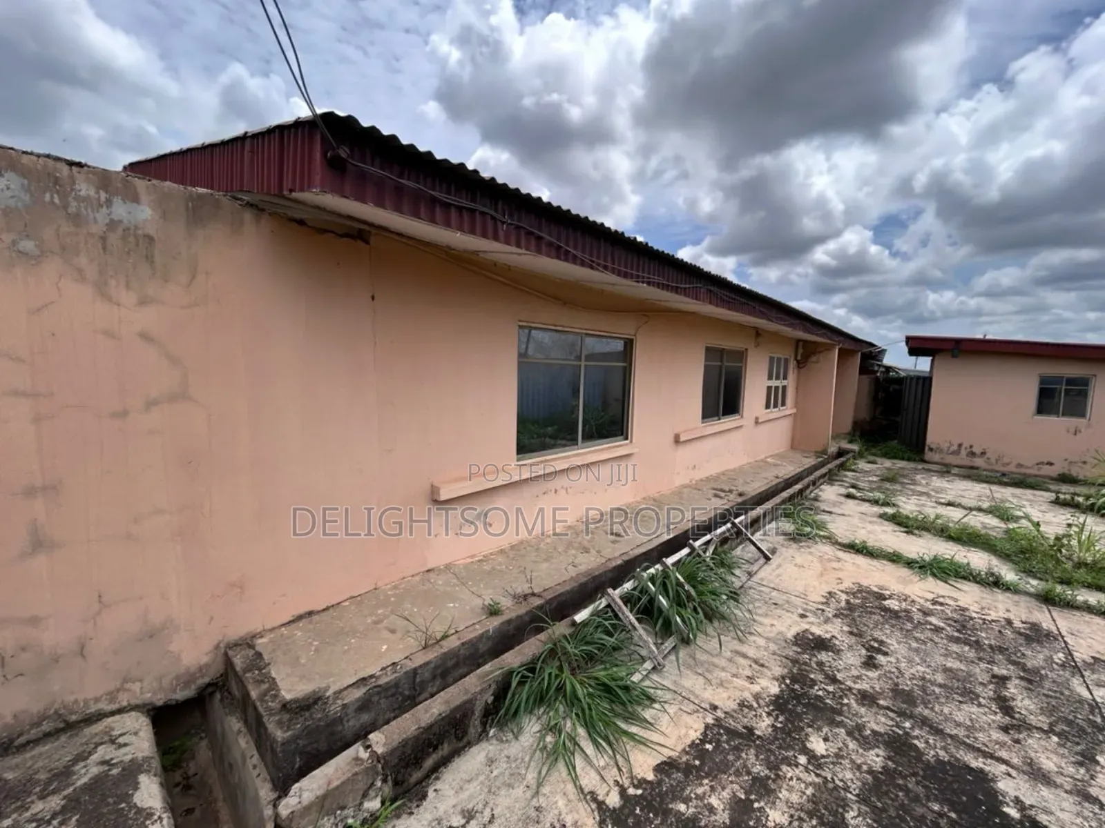 2bdrm Block of Flats in Owode, Apata for sale