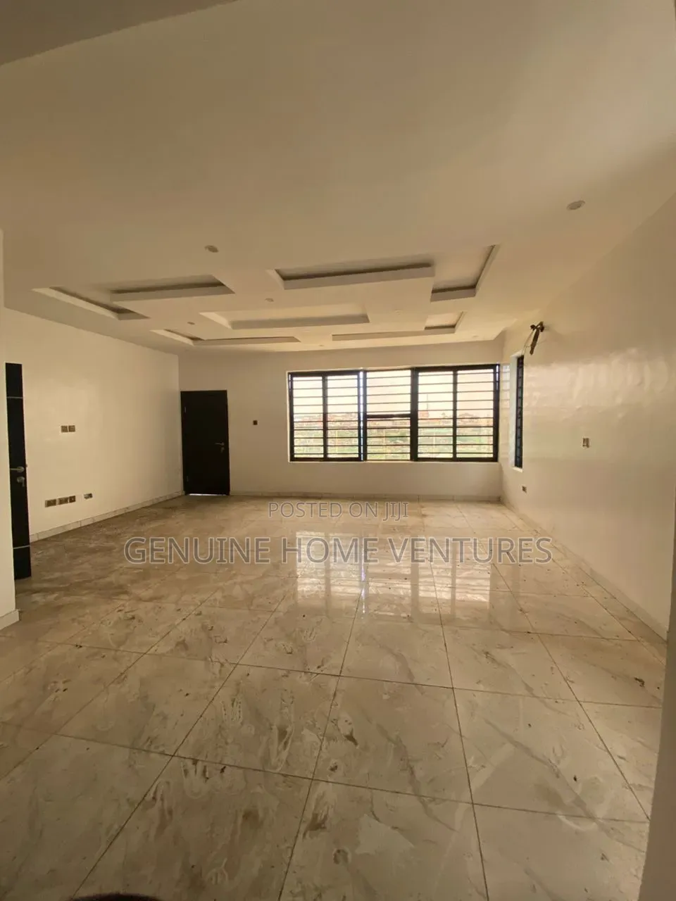5bdrm Duplex in Magodo Phase 2 for sale