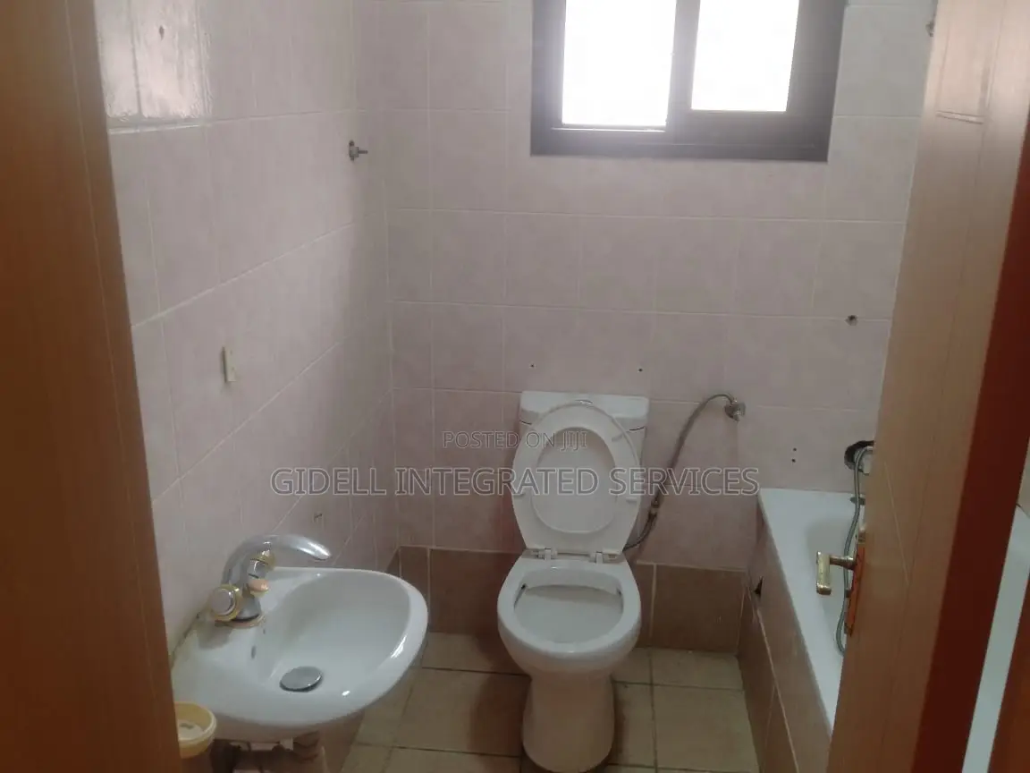 5bdrm House in Maitama for sale