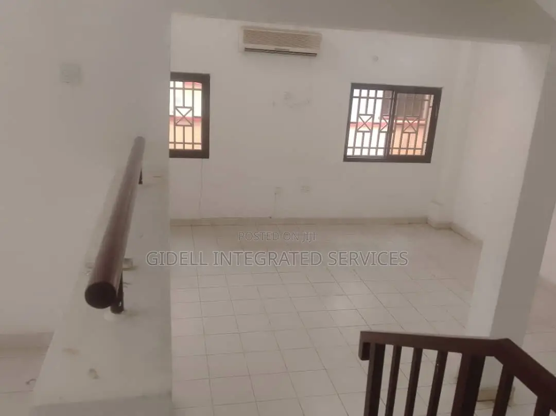 5bdrm House in Maitama for sale