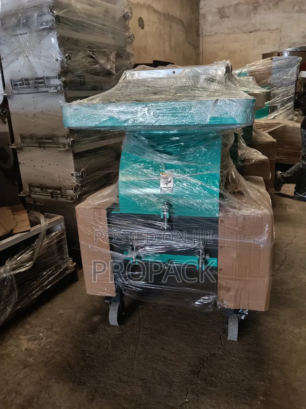 For Sale – Industrial Plastic Crusher – Convert Waste to Raw Material