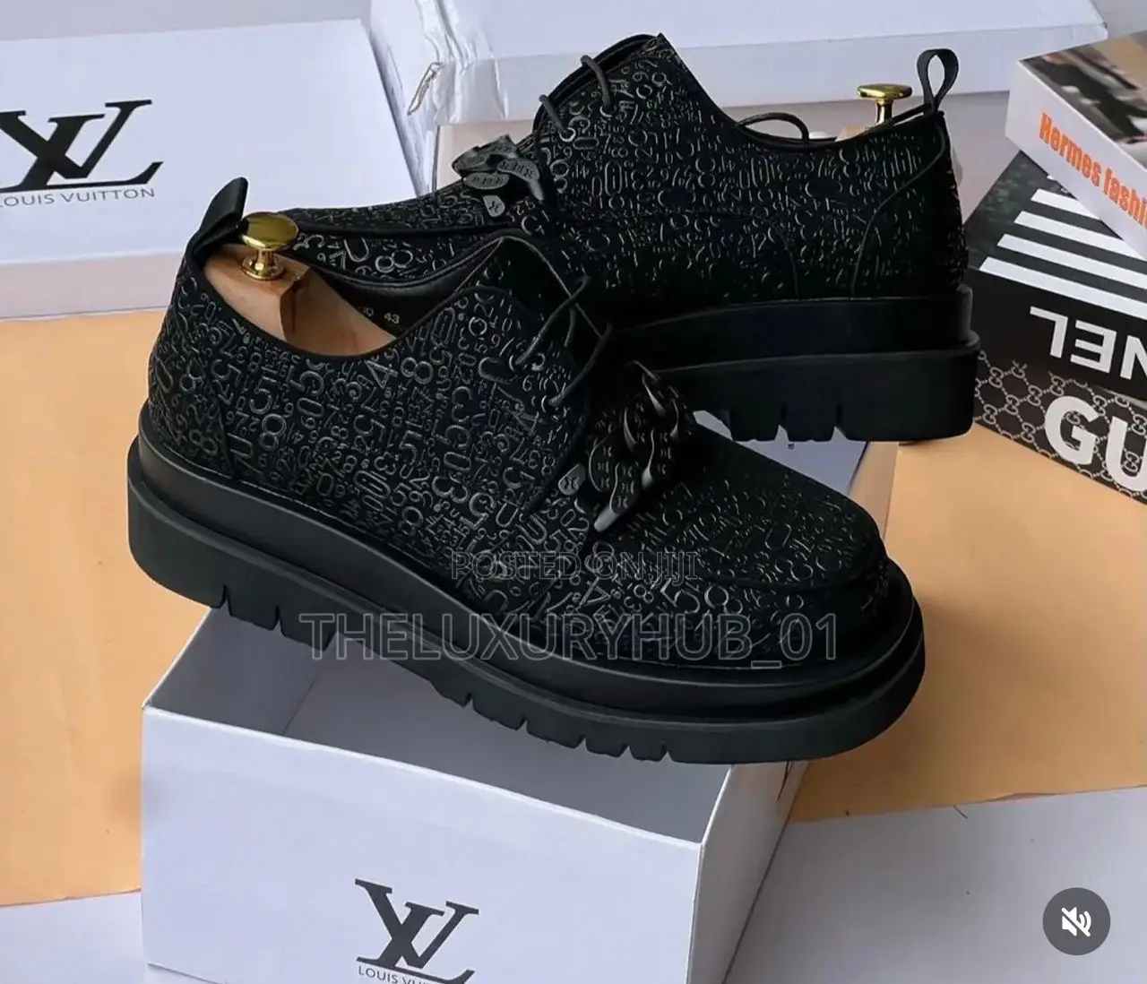 Louis Vuitton Men Corporate Shoes
