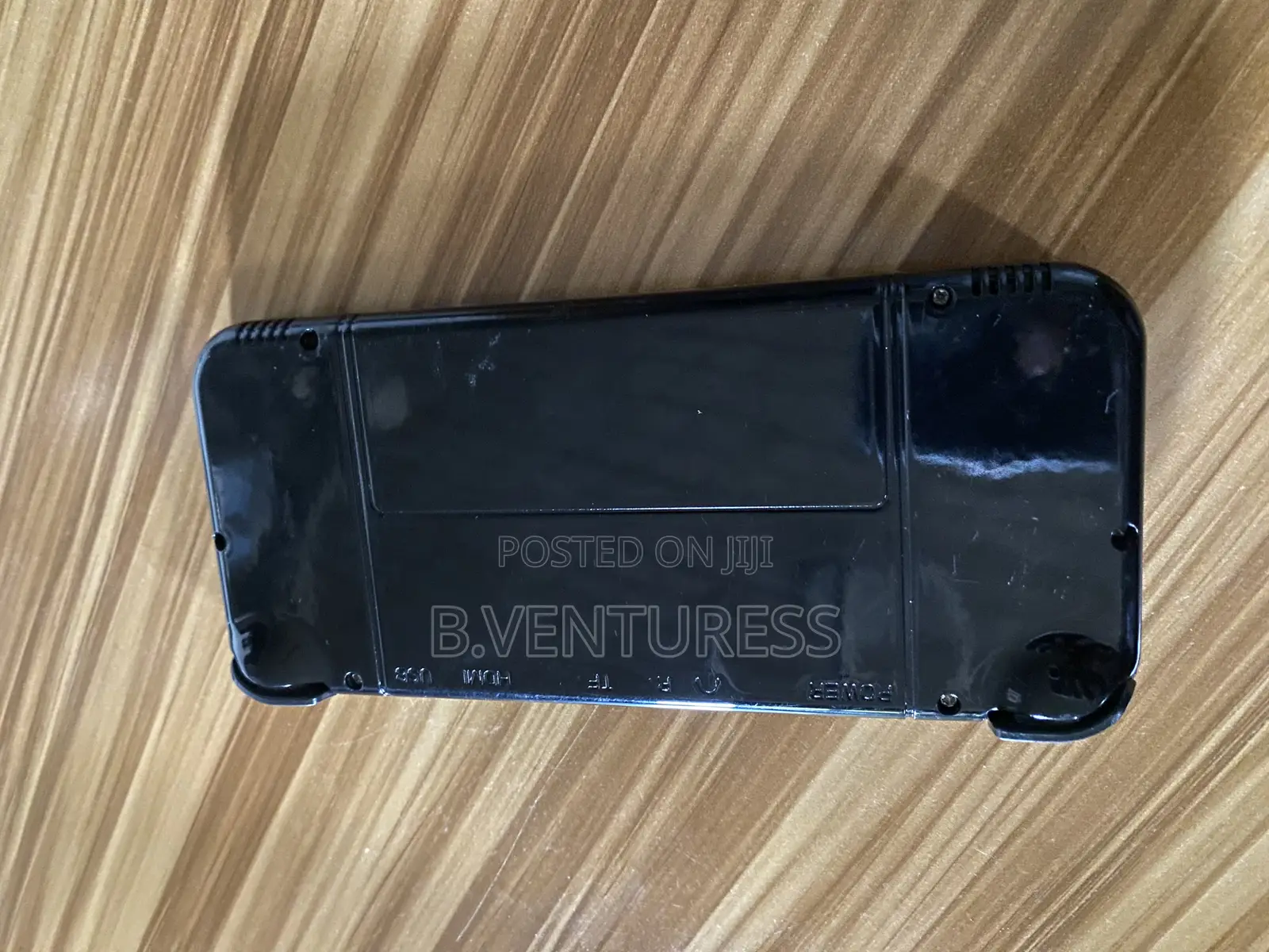 R900 (Or S20) Retro Handheld Game Console