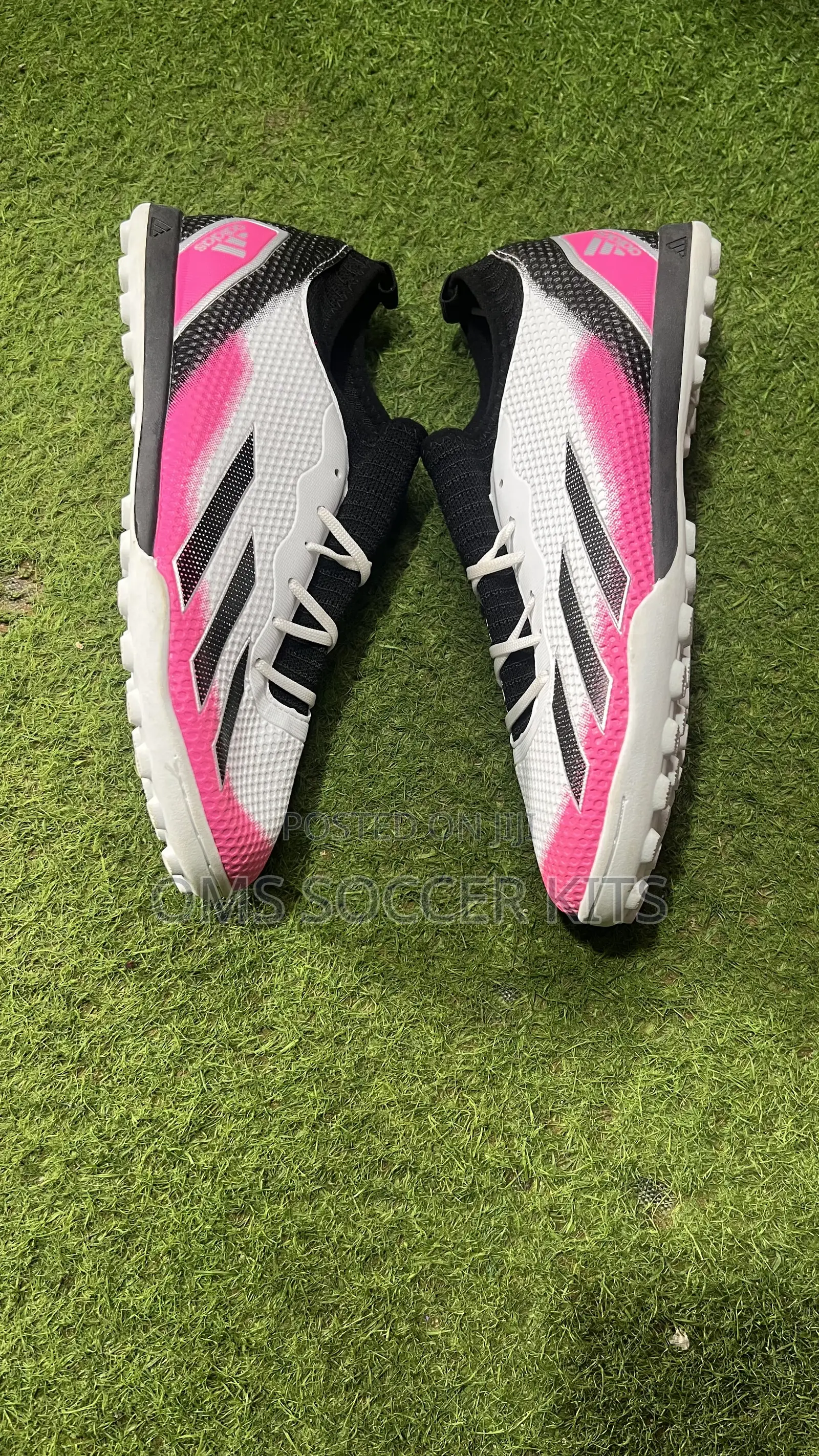 Adidas Predator Astroturf Canvas Boot White/Pink (43)