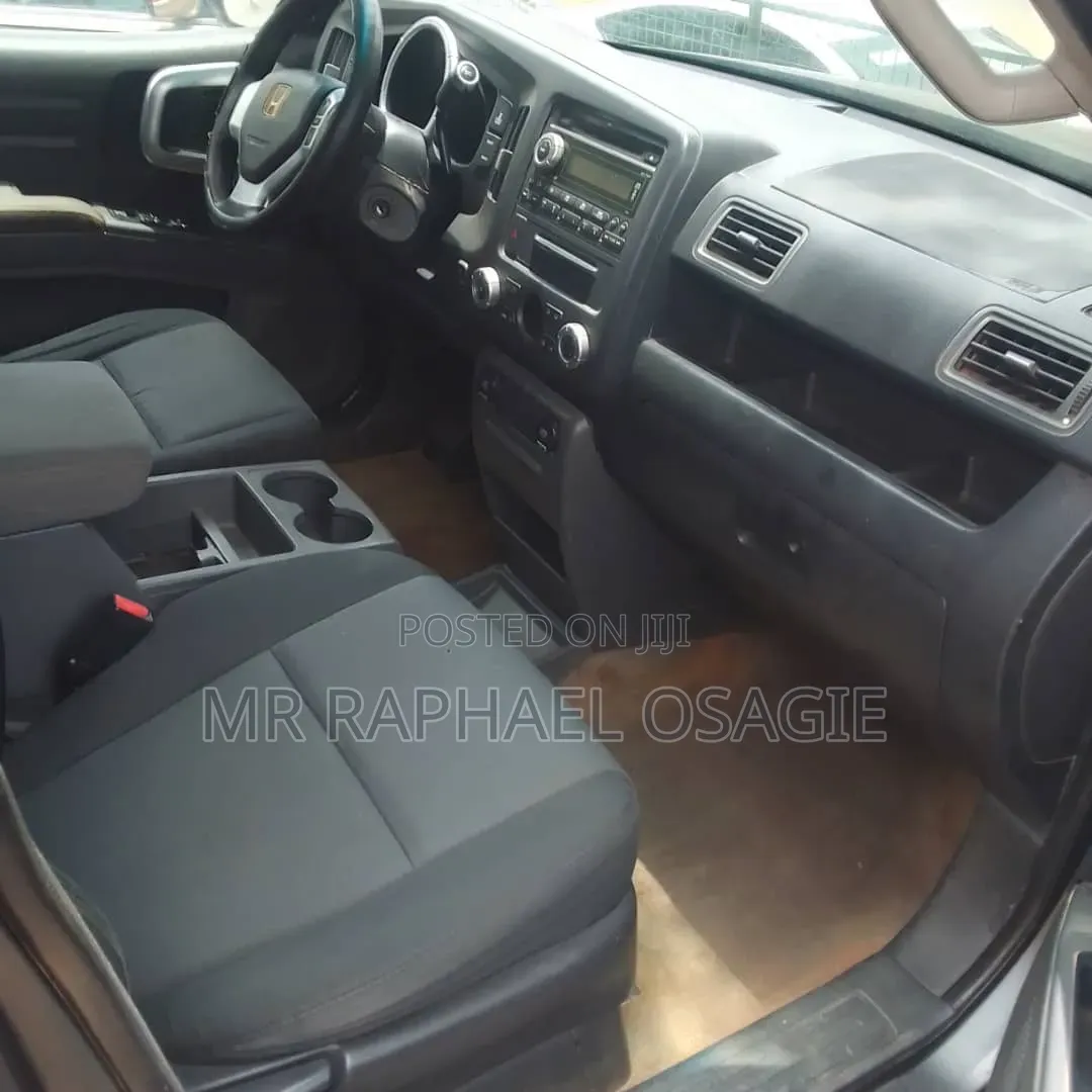 Honda Ridgeline 2006 Gray
