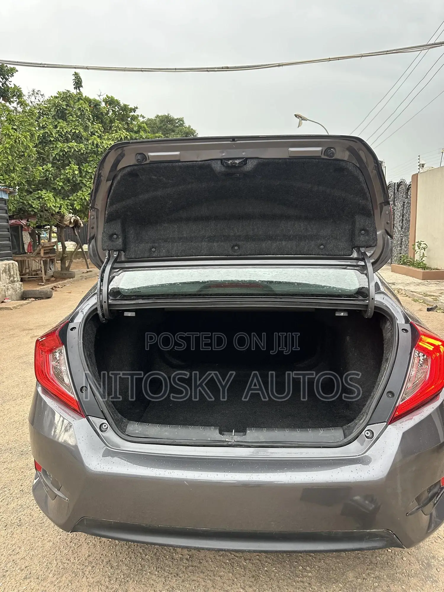 Honda Civic EX-L 4dr Sedan (1.5L 4cyl) 2016 Brown
